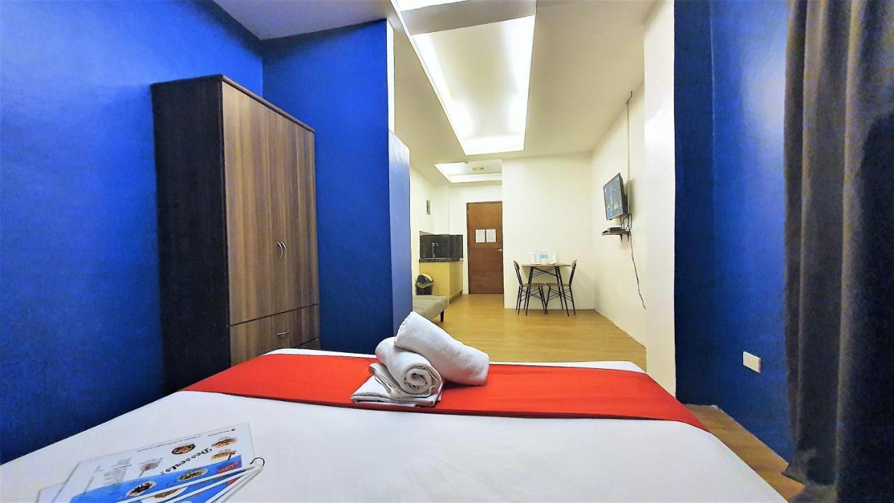 Spiral Suites Hotel เกซอนซิตี้ ภายนอก รูปภาพ